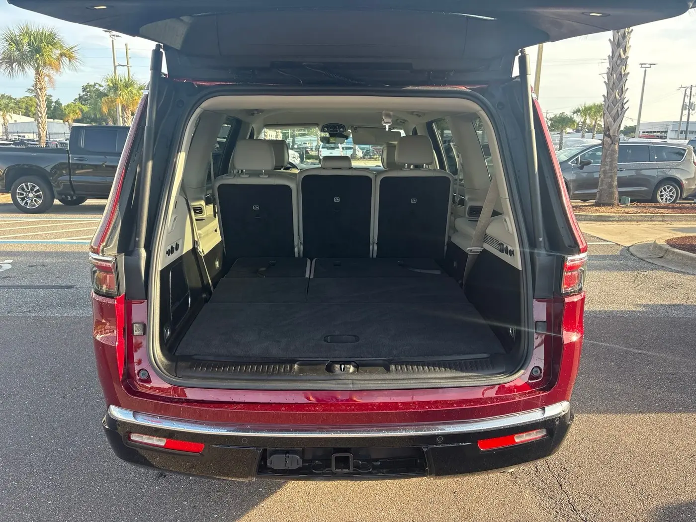 2024 Jeep Wagoneer - $41,000