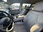 2024 Wagoneer Thumbnail 16