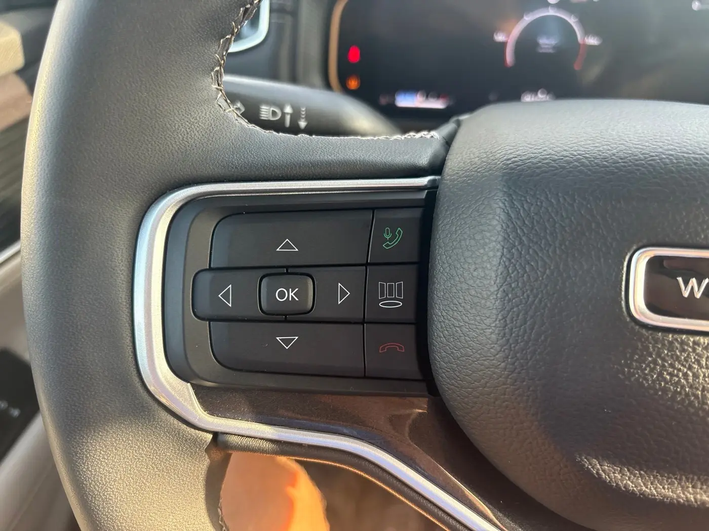 2024 Jeep Wagoneer - $41,000