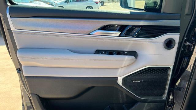 2026 Jeep Grand Wagoneer Upland