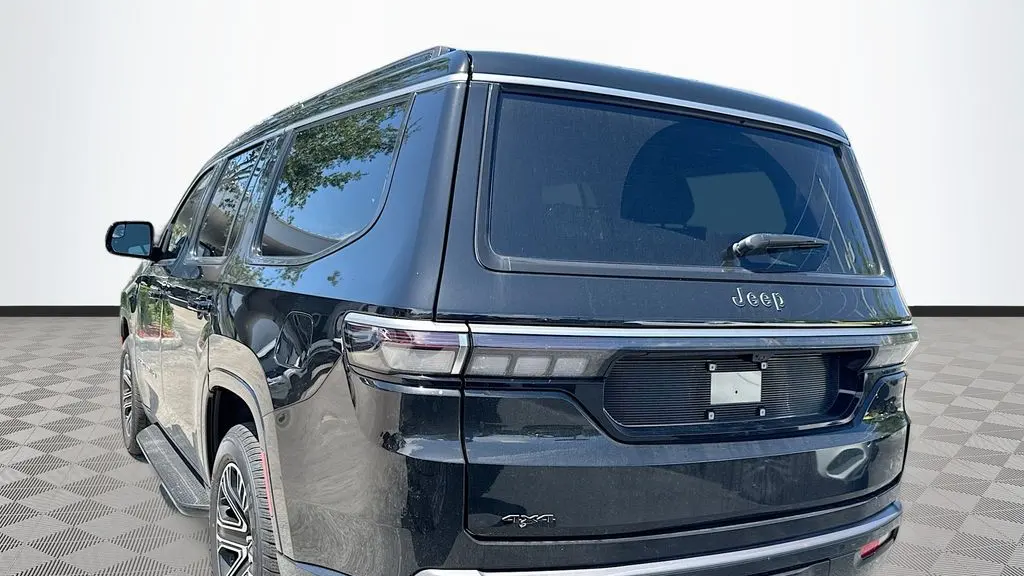 2026 Jeep Grand Wagoneer Upland