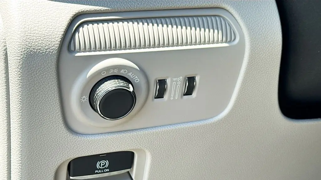 2026 Jeep Grand Wagoneer Upland
