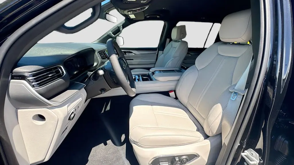 2026 Jeep Grand Wagoneer Upland