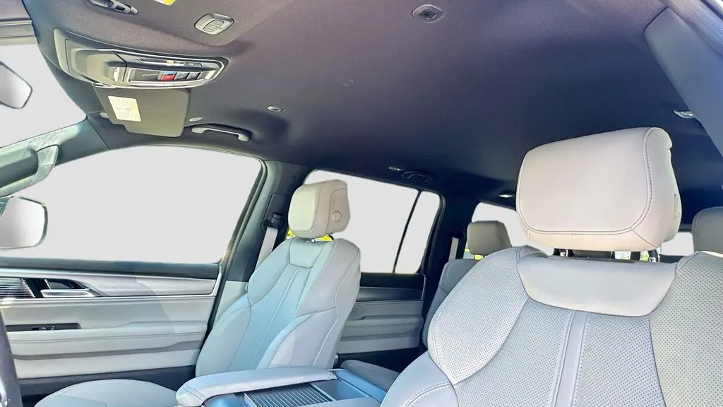 2026 Jeep Grand Wagoneer Upland