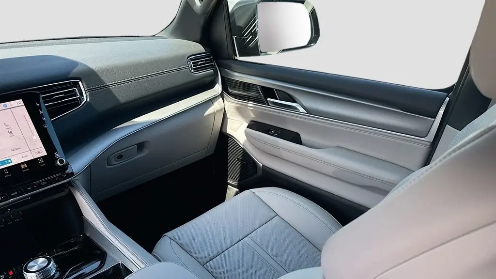 2026 Jeep Grand Wagoneer Upland