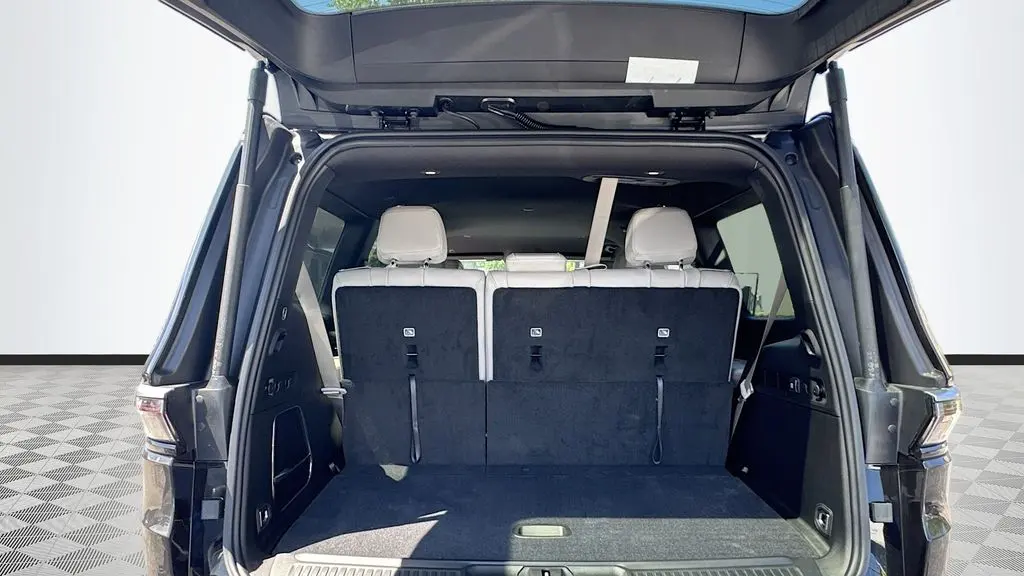 2026 Jeep Grand Wagoneer Upland