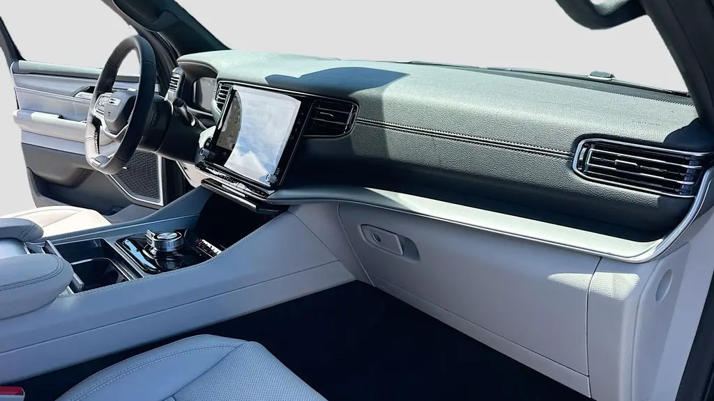 2026 Jeep Grand Wagoneer Upland