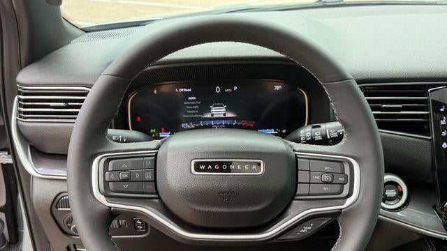 2023 Jeep Wagoneer Base