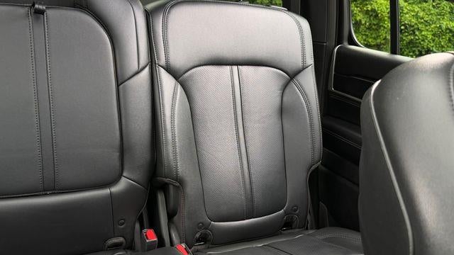 2023 Jeep Wagoneer Base