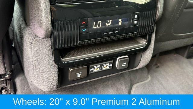 2023 Jeep Wagoneer Base