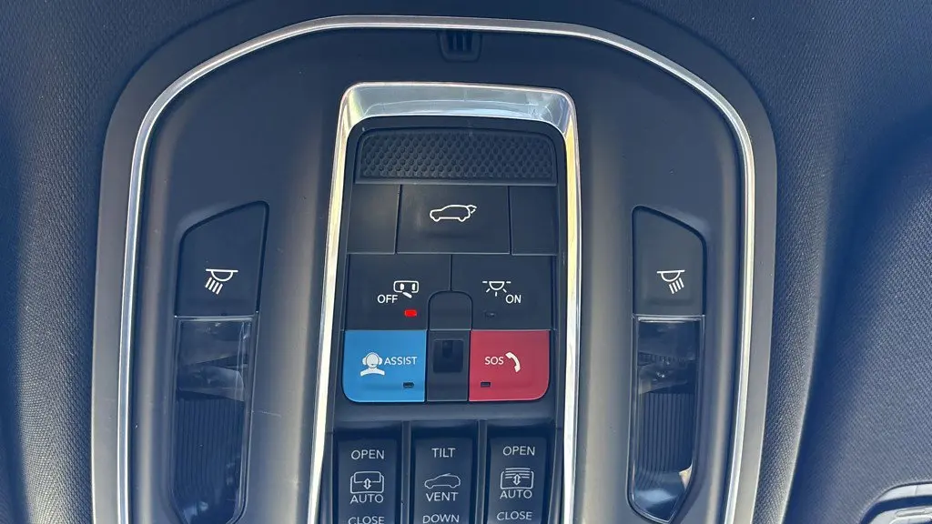 2024 Jeep Wagoneer Base