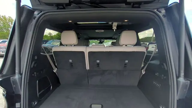2026 Jeep Grand Wagoneer Upland