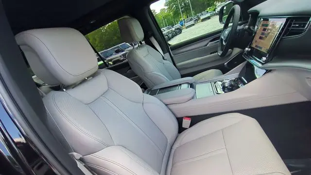 2026 Jeep Grand Wagoneer Upland