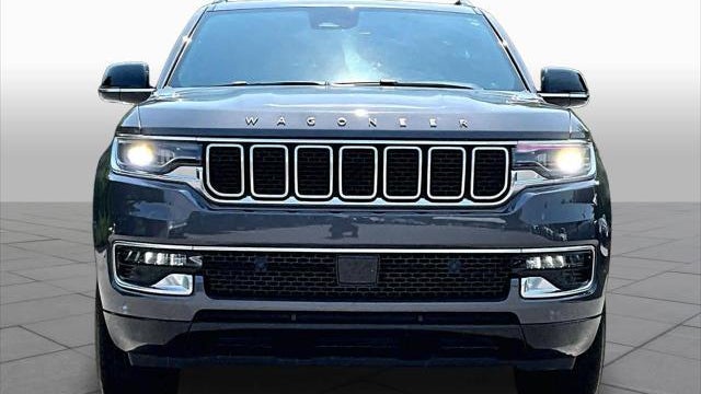 2025 Jeep Wagoneer Base