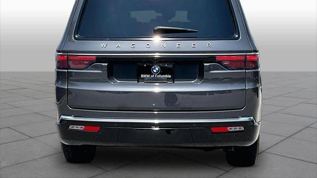 2025 Jeep Wagoneer Base