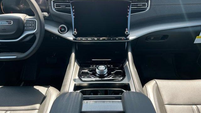 2026 Jeep Grand Wagoneer Upland