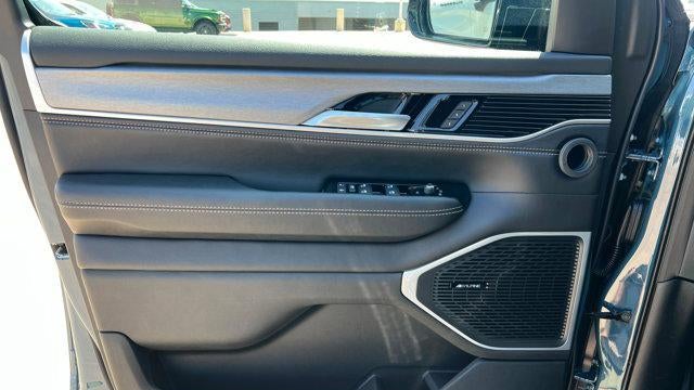2026 Jeep Grand Wagoneer Upland