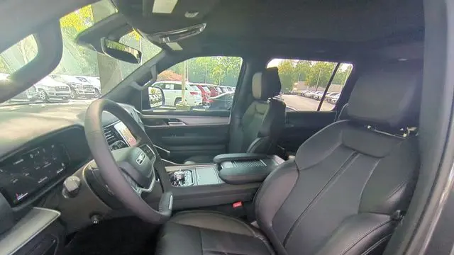 2026 Jeep Grand Wagoneer Upland