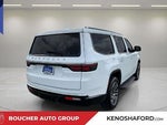 2023 Wagoneer Thumbnail 5