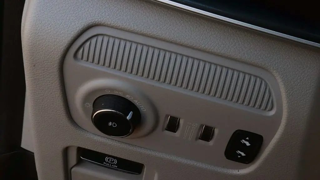 2023 Jeep Wagoneer Carbide