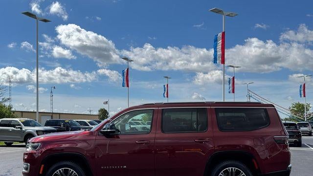 2023 Jeep Wagoneer Carbide