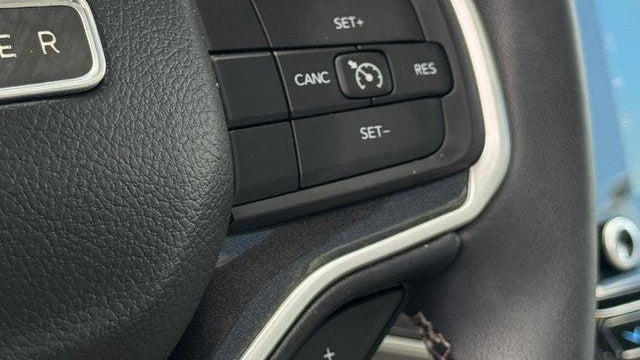 2023 Jeep Wagoneer Carbide