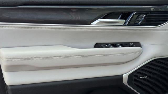 2023 Jeep Wagoneer Carbide