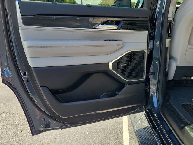 2023 Jeep Wagoneer - $42,216