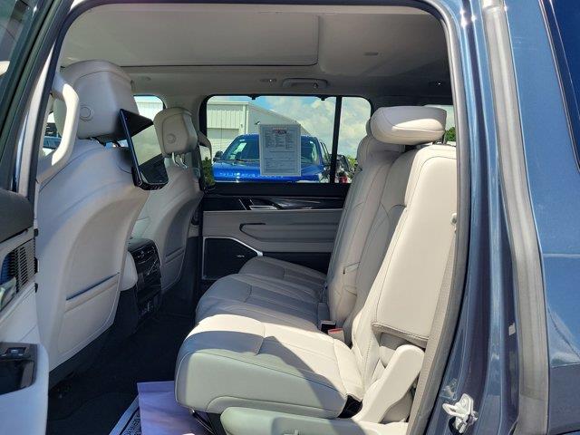 2023 Jeep Wagoneer - $42,216