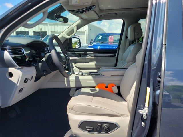 2023 Jeep Wagoneer - $42,216