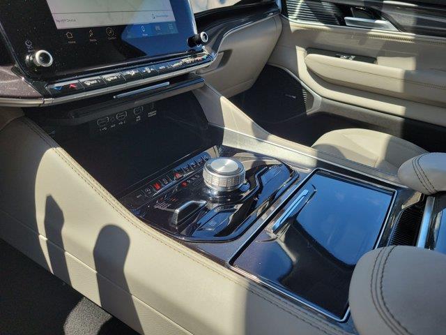 2023 Jeep Wagoneer - $42,216