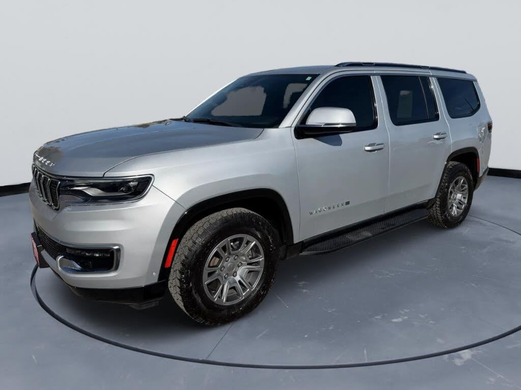 2022 Jeep Wagoneer - $37,999