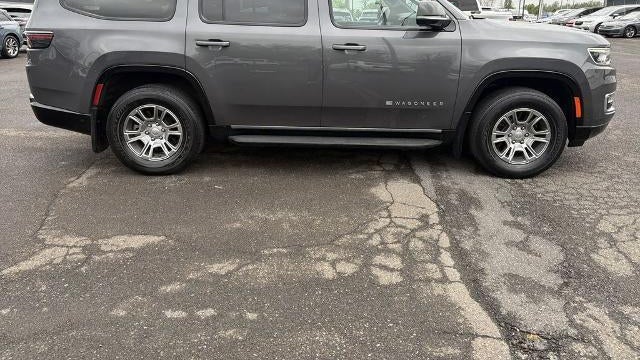 2023 Jeep Wagoneer Carbide