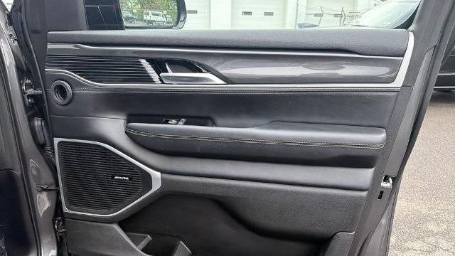 2023 Jeep Wagoneer Carbide
