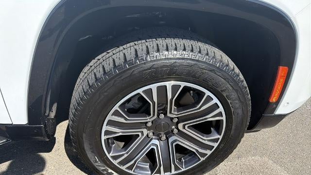 2023 Jeep Wagoneer Carbide