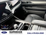 2023 Wagoneer Thumbnail 25