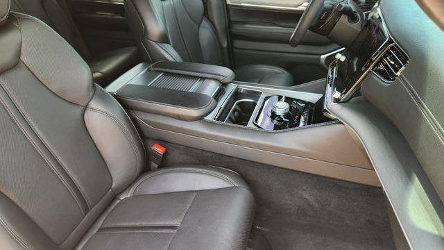 2025 Jeep Wagoneer Series II