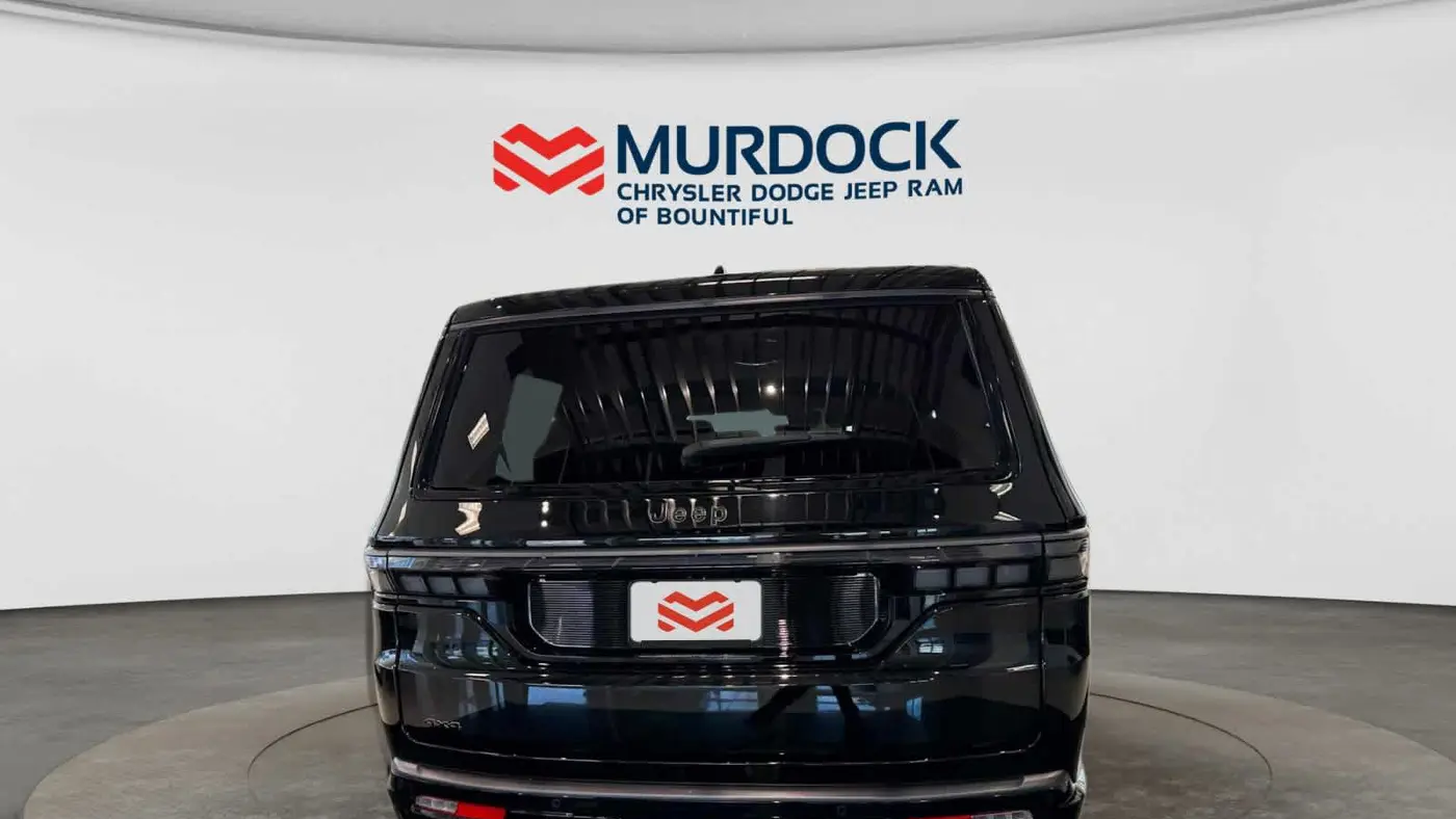 2026 Jeep Grand Wagoneer Limited Altitude