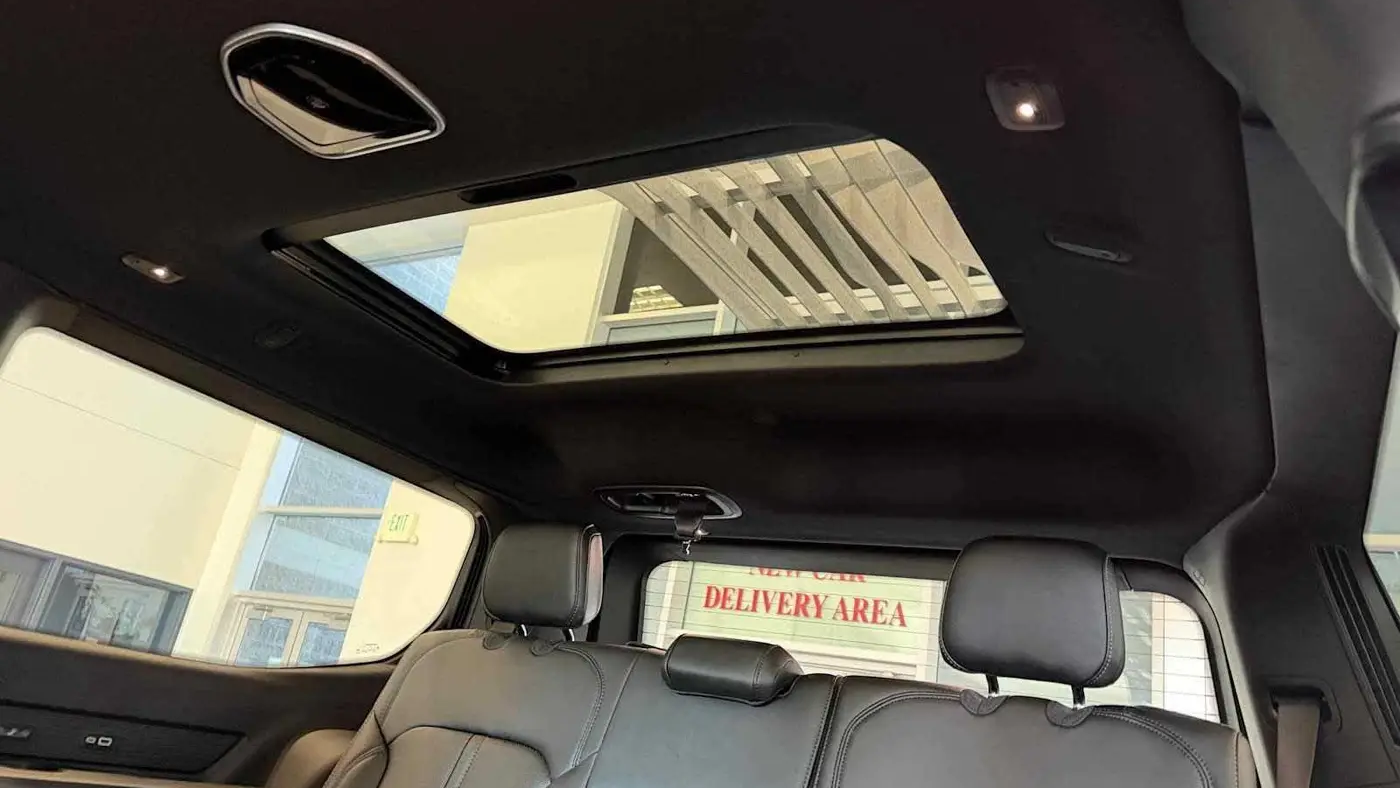 2026 Jeep Grand Wagoneer Limited Altitude