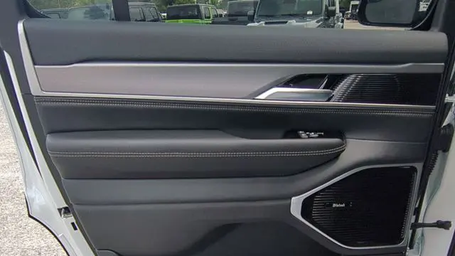2026 Jeep Grand Wagoneer Limited Altitude