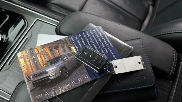 2023 Jeep Wagoneer Carbide