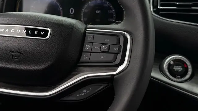 2023 Jeep Wagoneer Carbide