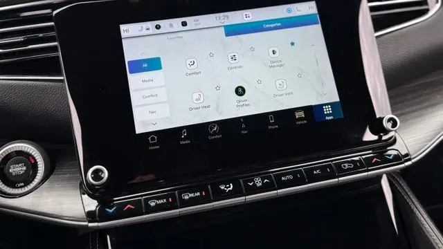2023 Jeep Wagoneer Carbide
