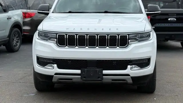 2023 Jeep Wagoneer Carbide