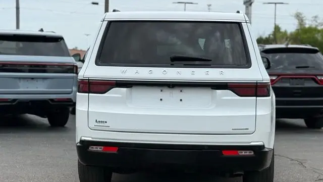 2023 Jeep Wagoneer Carbide