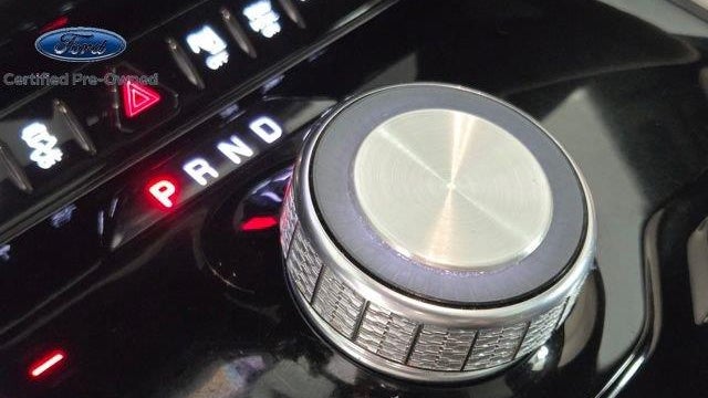 2023 Jeep Wagoneer Carbide