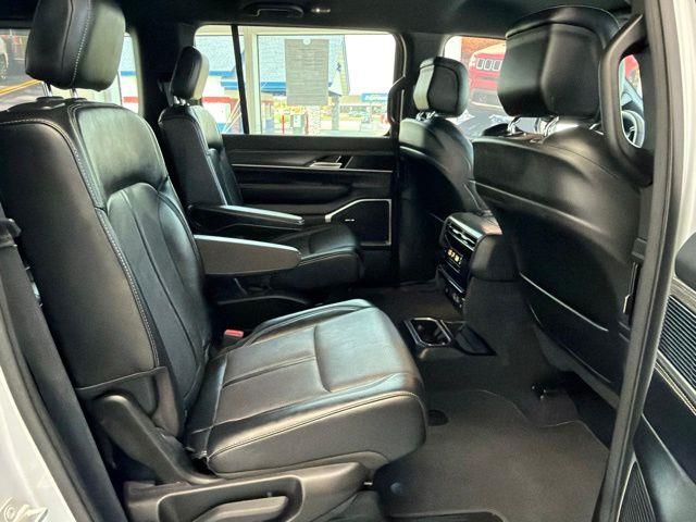 2024 Jeep Wagoneer - $41,235