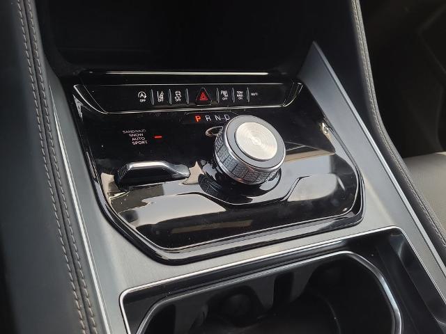 2025 Jeep Wagoneer - $49,087