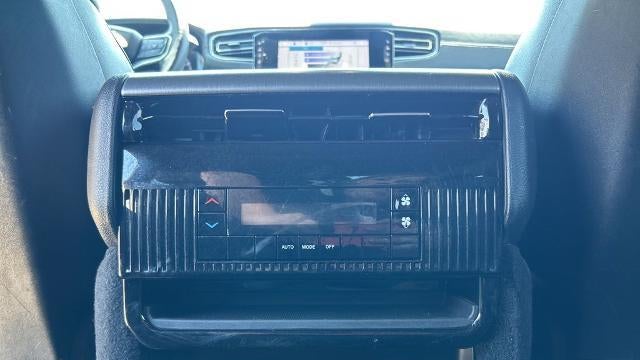 2024 Jeep Wagoneer Carbide