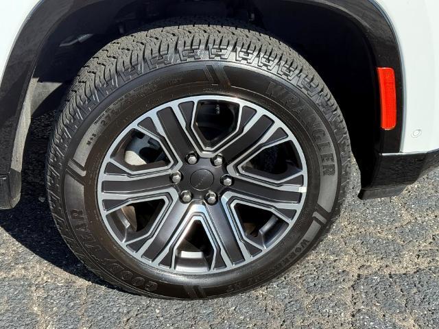 2024 Jeep Wagoneer - $42,396